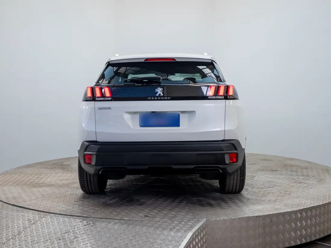 Peugeot 3008 3008 1.2 Active Pack Puretech 130 Mt año 2024