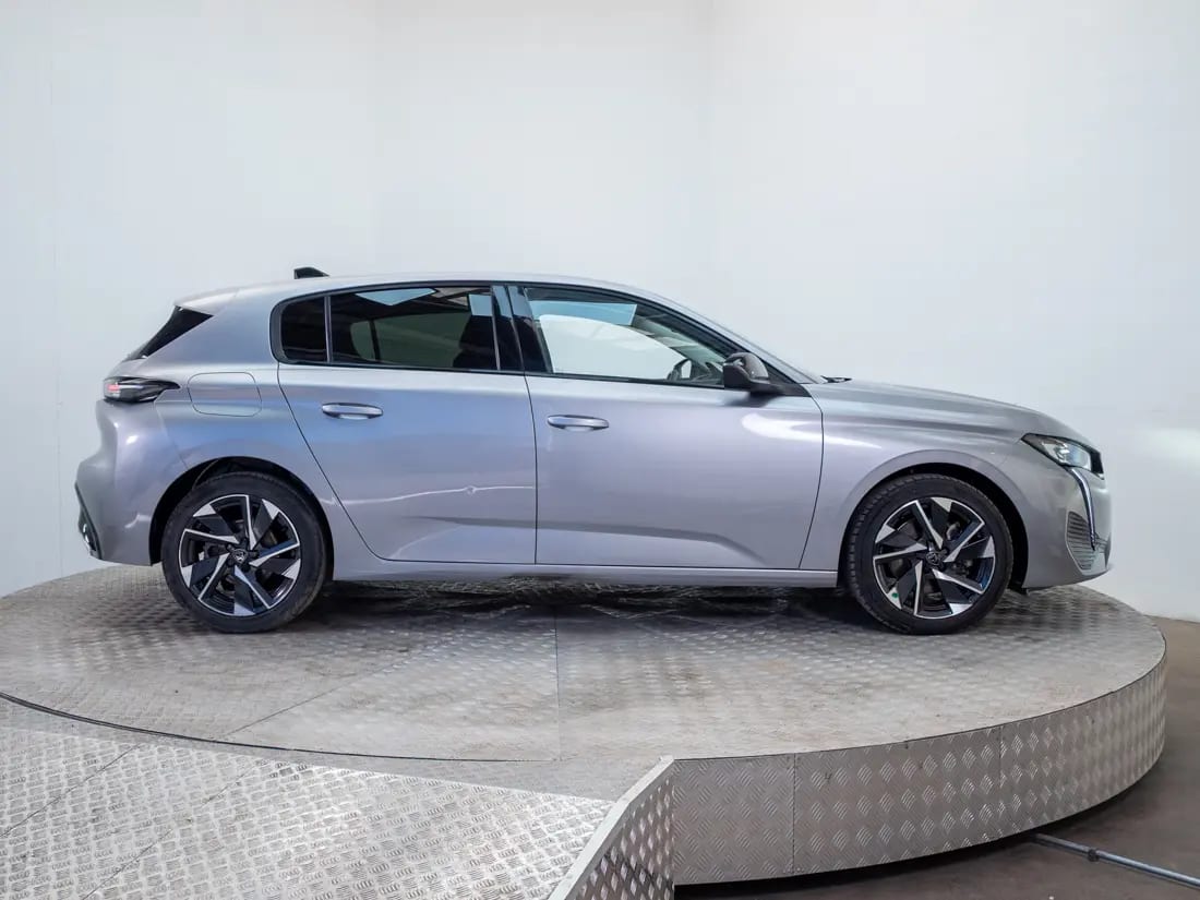 Peugeot 308 308 1.5 Allure Pack Bluehdi 130 At Diesel año 2023