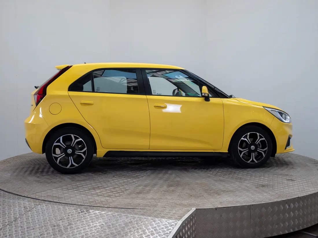 MG 3 Mg 3 1.5 Com At año 2023