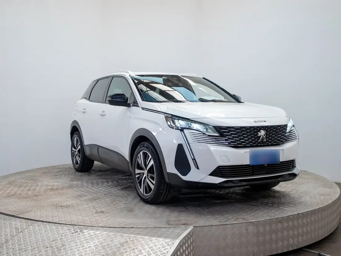 Peugeot 3008 3008 1.2 Active Pack Puretech 130 Mt año 2024