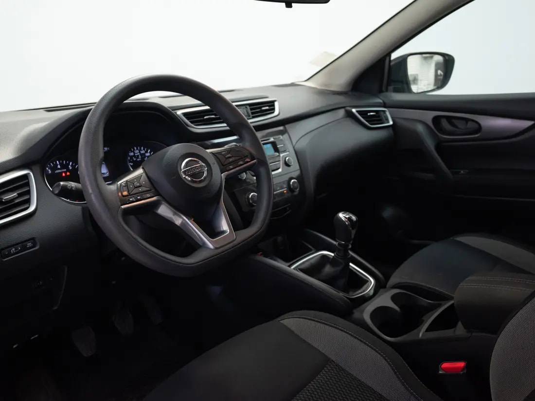 Nissan Qashqai Qashqai 2.0 Sense Ac Mt 4x2 año 2018