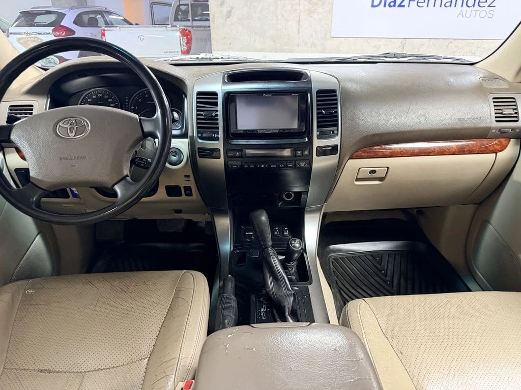 Toyota Land Cruiser Prado 4.0 año 2005
