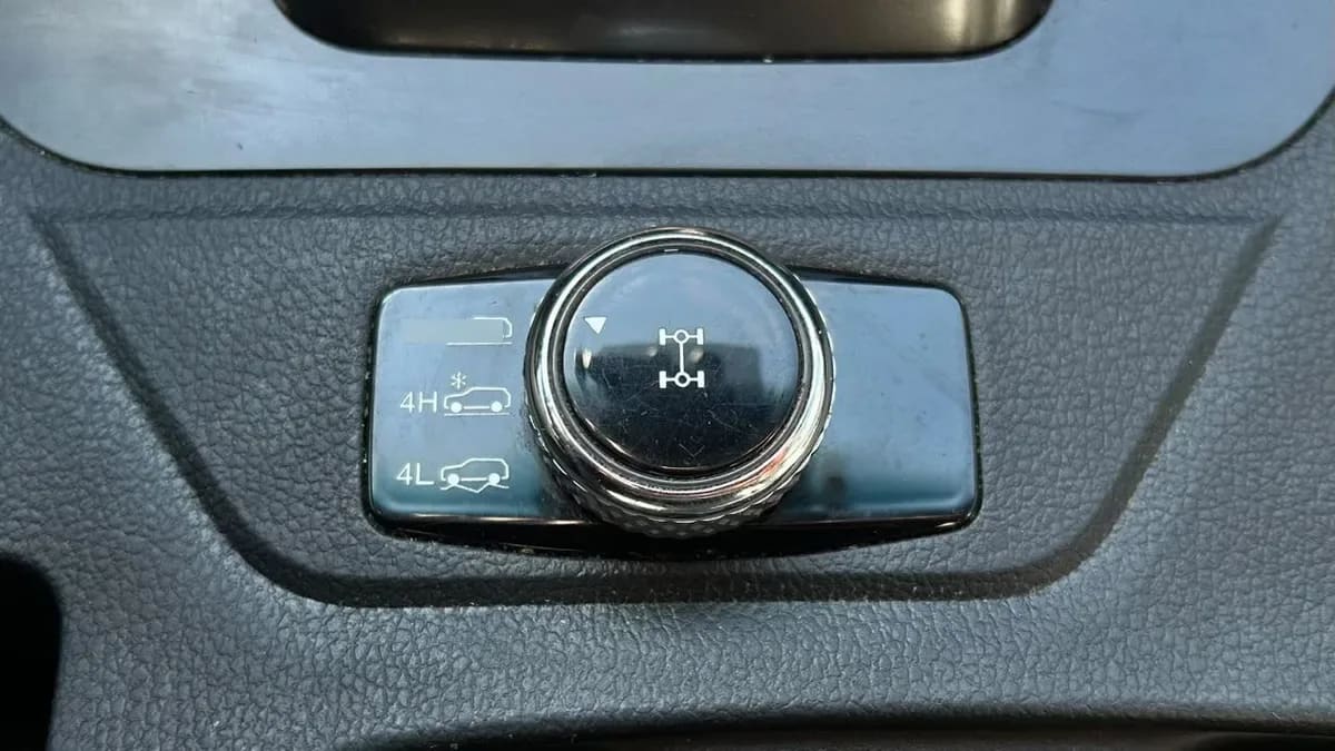 Ssangyong Musso Grand Limited 4x4 2.2d Aut año 2023