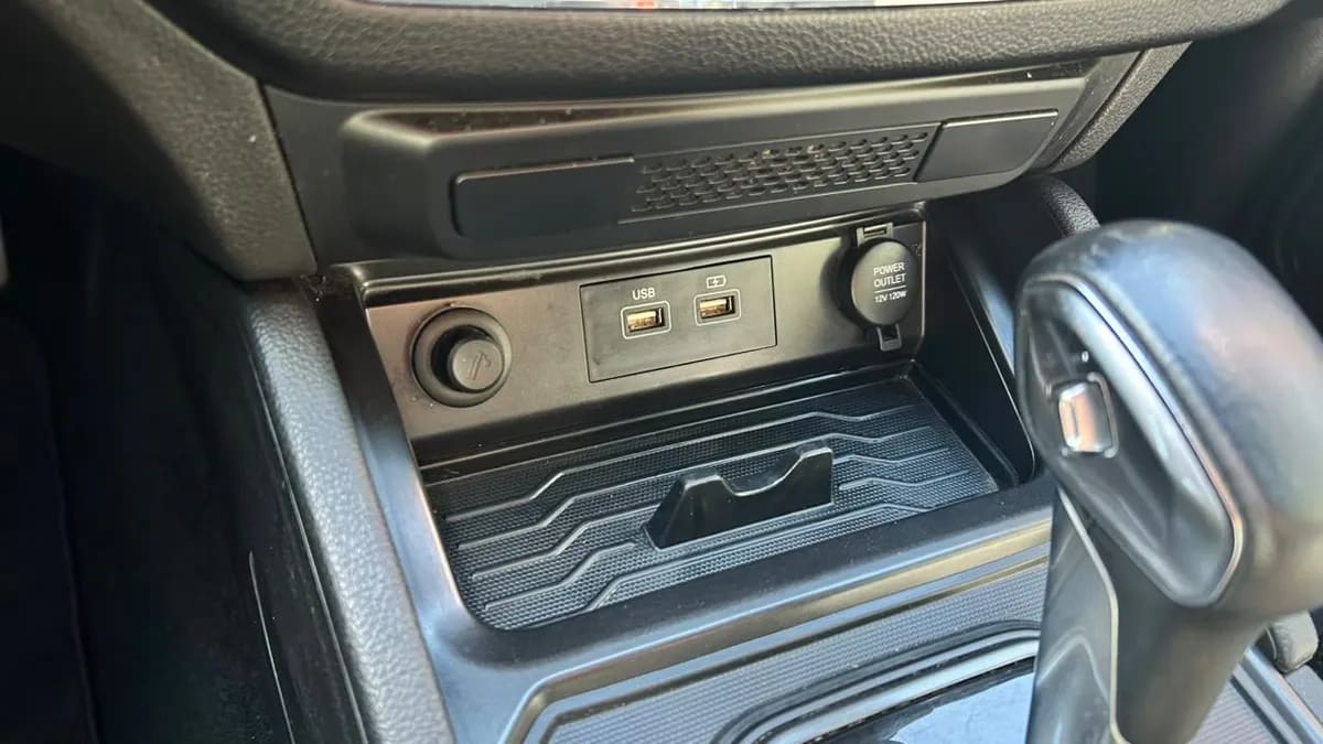 Ssangyong Musso Grand Limited 4x4 2.2d Aut año 2023