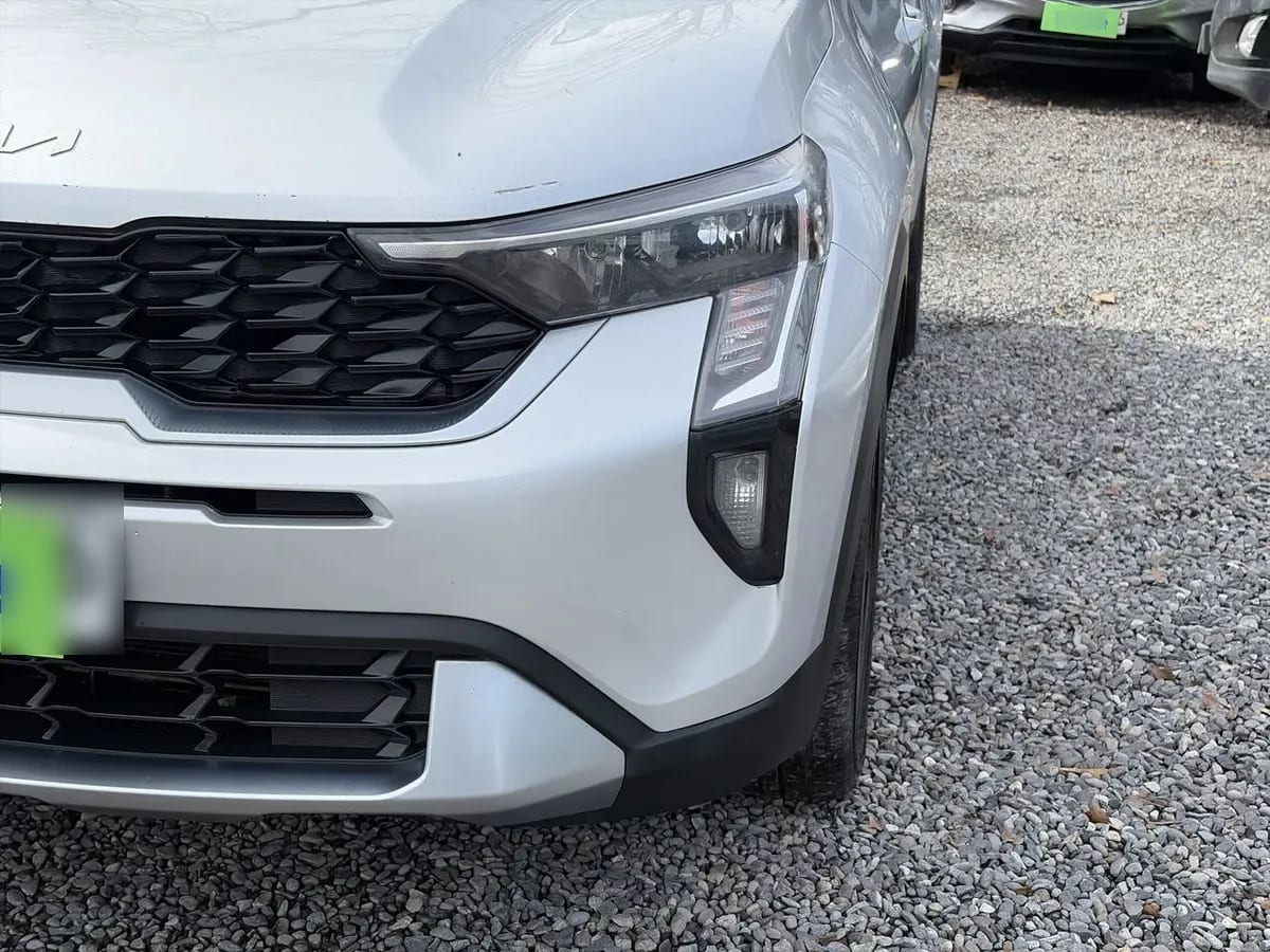 Kia Sonet 1.5 Ex 4x2 Ivt Ri At 5p año 2025