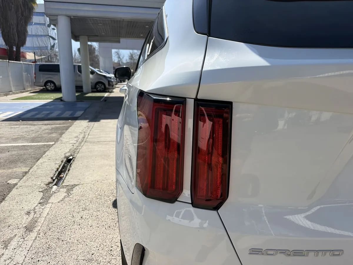 Kia Sorento 2.2 Ex Diesel 2wd Dct At8 5p año 2024