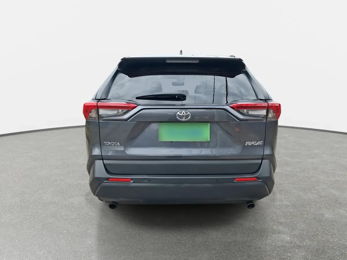 Toyota Rav 4 2.0 Le 4x2 Cvt At 5p año 2022
