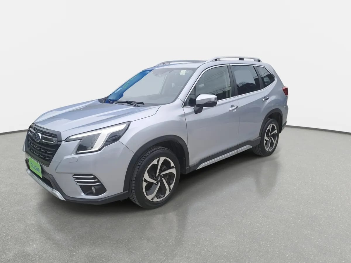 Subaru Forester 2.0i Limited Eyesight Awd At 5p año 2024