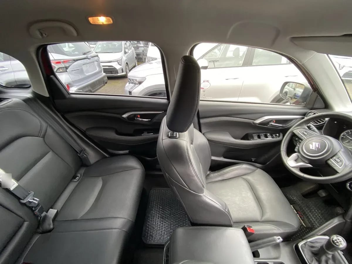 Suzuki Grand Vitara 1.5 Glx Hybrid 4x2 Mt 5p año 2023