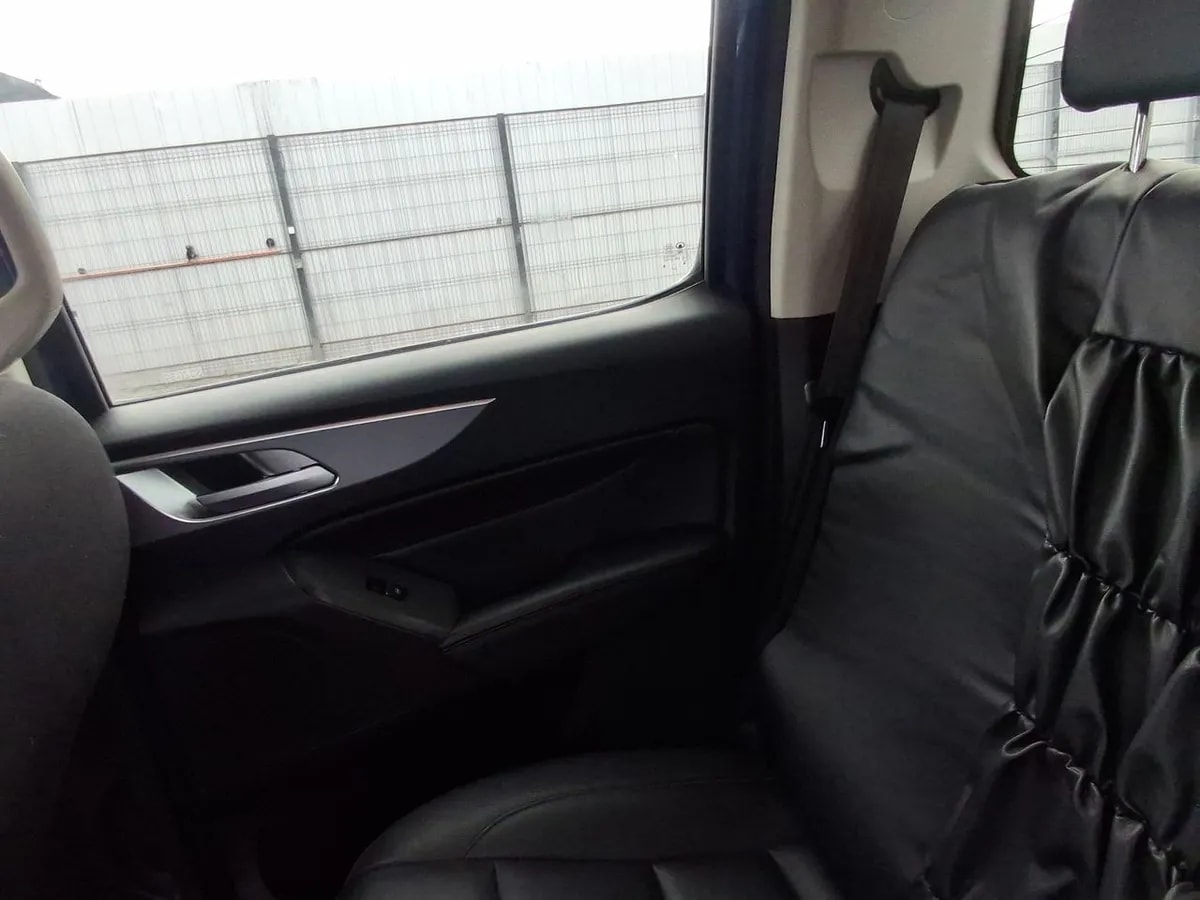 Great Wall Poer 2.0t Elite Diesel Dob. Cab. 4x4 Mt 4p año 2022