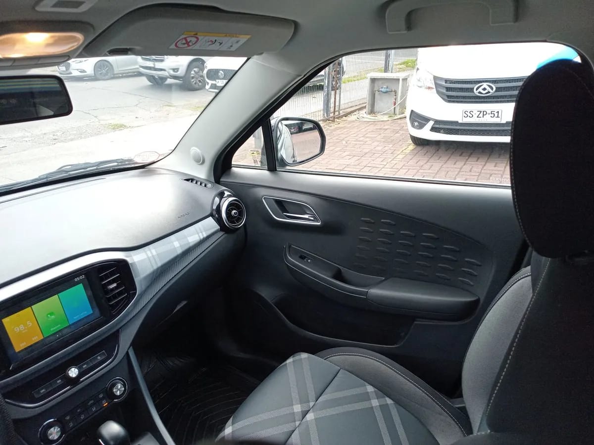 MG Mg 3 1.5 Comfort 2wd Hb At 5p año 2025