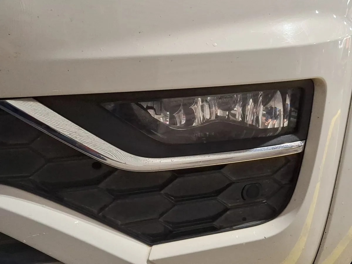Volkswagen Amarok 2.0 Highline Diesel 4motion 4x4 Dob. Cab. At 4p año 2023