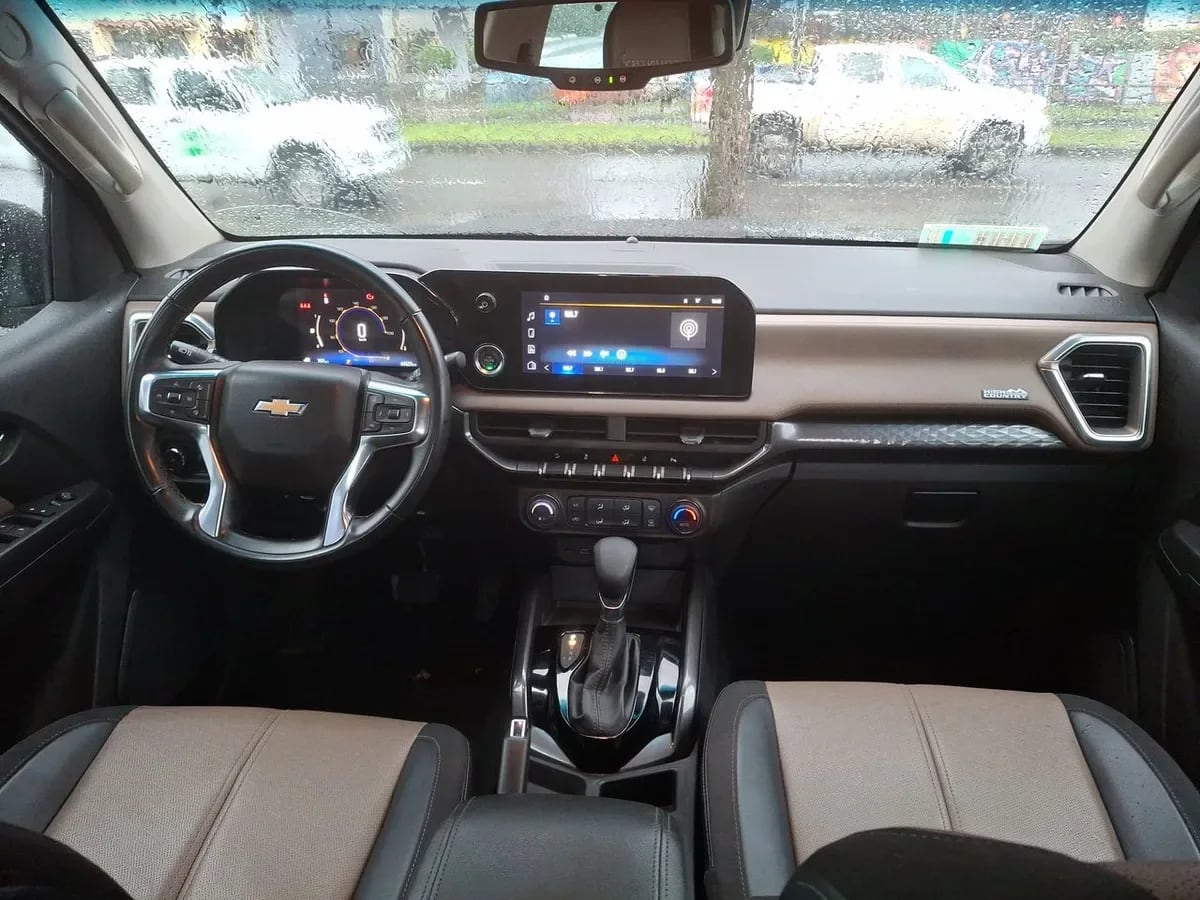 Chevrolet Colorado 2.8 High Country Diesel 4wd At 4p año 2025