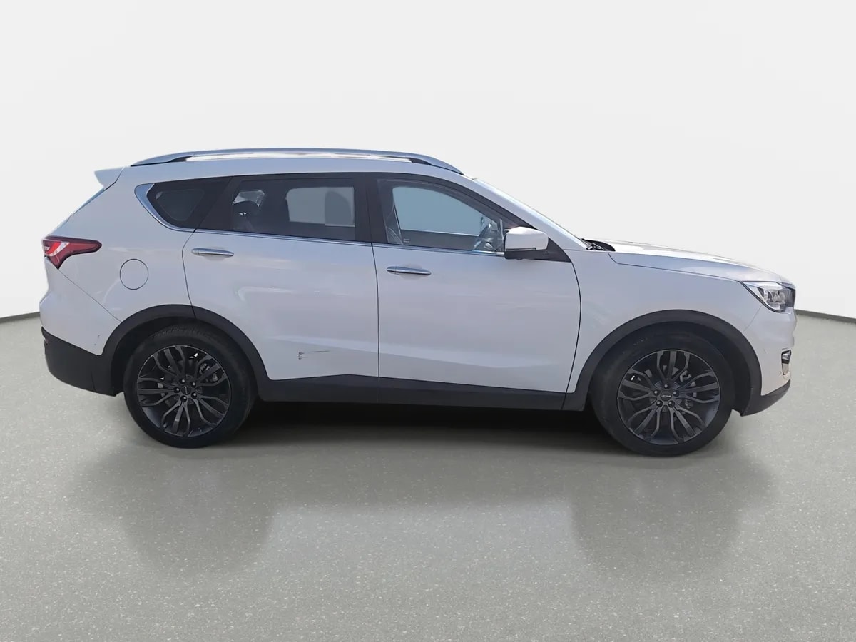 Jetour X70 1.5t Lux 4x2 At 5p año 2024