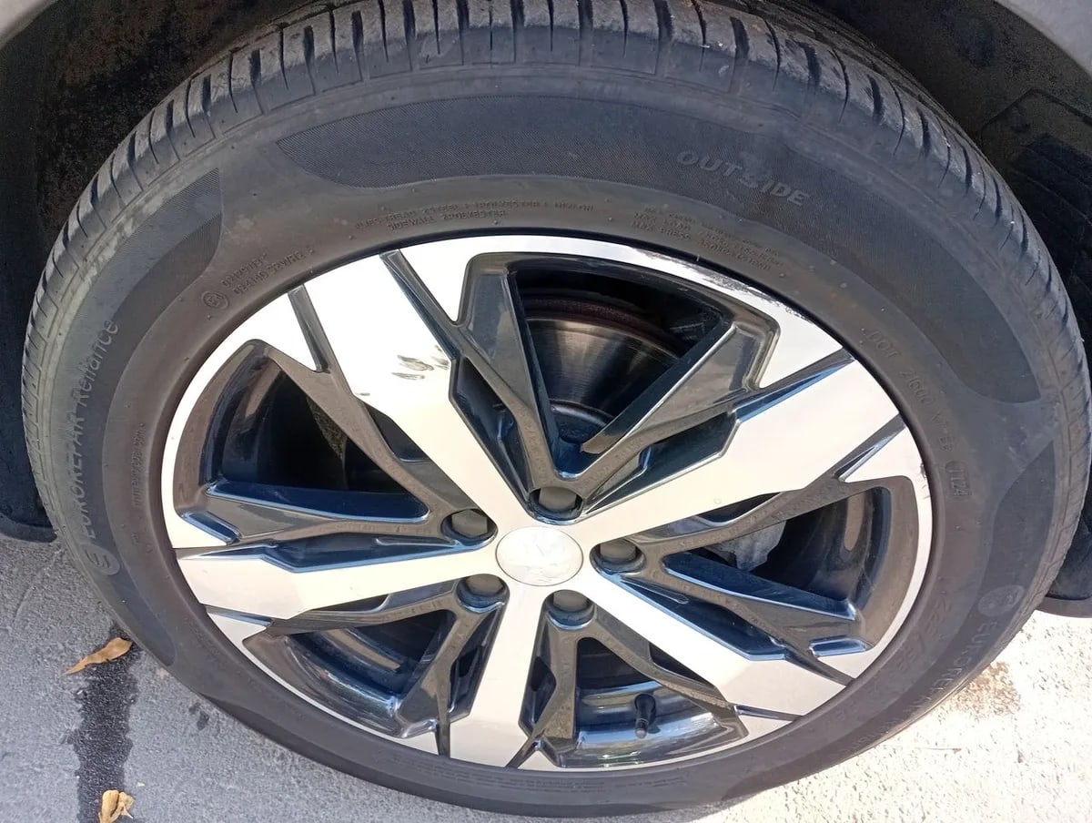 Peugeot 5008 1.6 Gt Puretech 180 4x2 Eat8 5p año 2023
