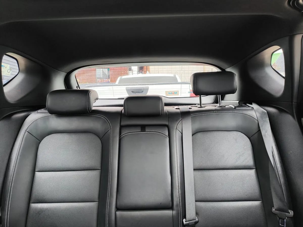 Geely Coolray 1.5 Gf Sport 4x2 At 5p año 2023