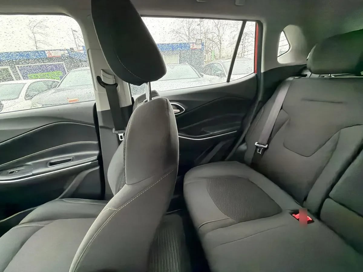 JAC Js4 1.6 Comfort 4x2 Bicolor Mt 5p año 2023