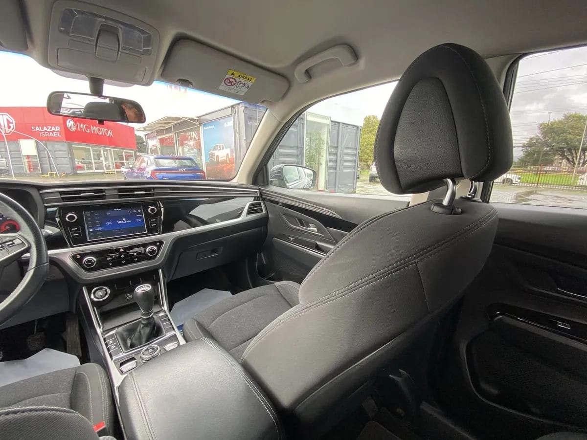 Ssangyong Korando 1.5t Glx Cg101 4x2 Mt 5p año 2022