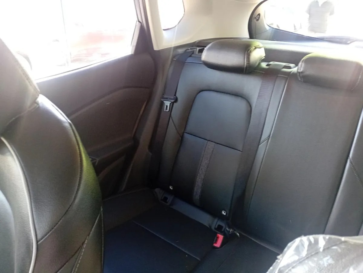 Chevrolet Tracker 1.2t Ltz T 4x2 At 5p año 2026