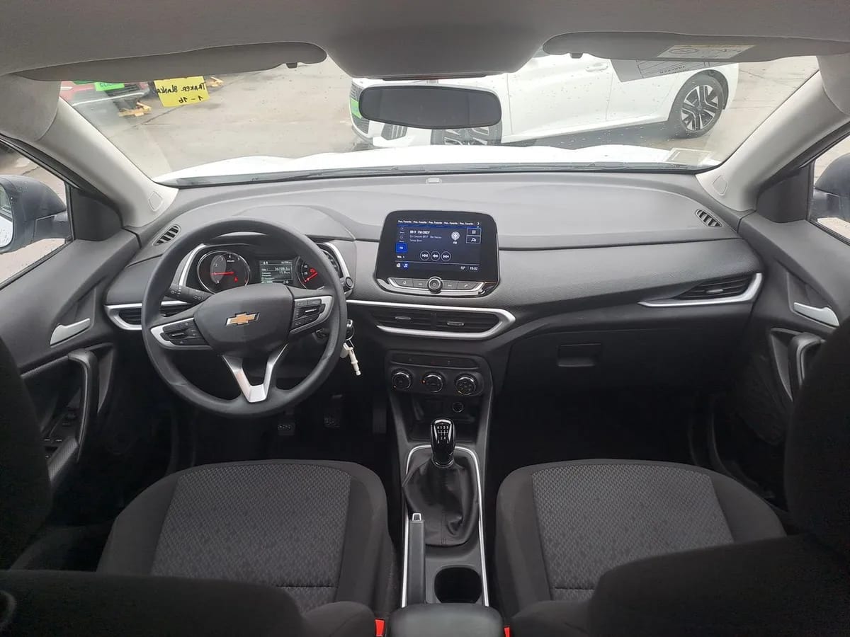 Chevrolet Tracker 1.2t Ls Fwd Mt 5p año 2023