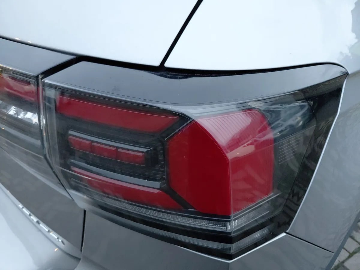 Volkswagen T-Cross 1.0 Tsi Trendline 4x2 5mt 5p año 2025