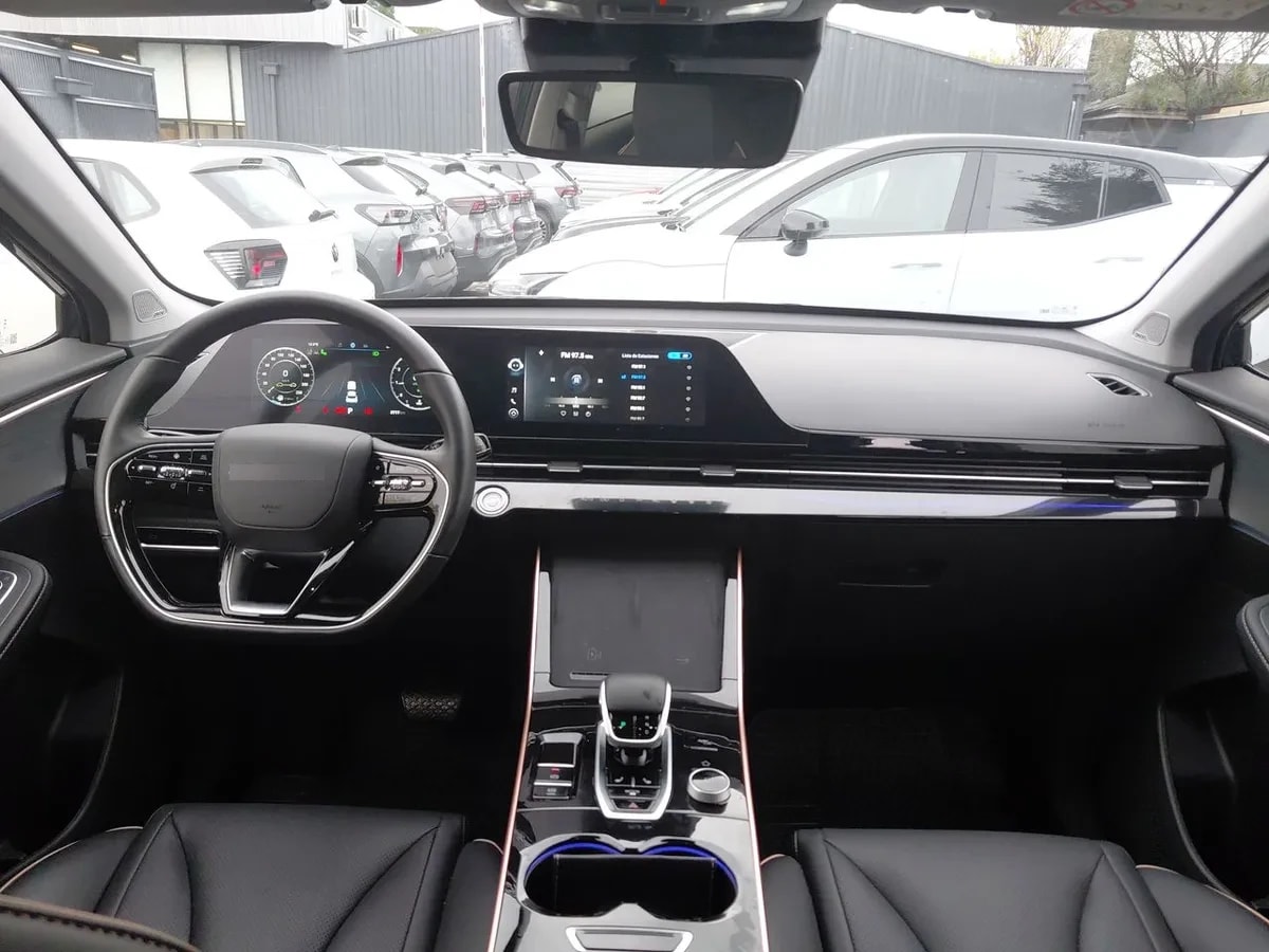 Omoda C5 1.6t Prestige 4x2 Dct At 5p año 2025