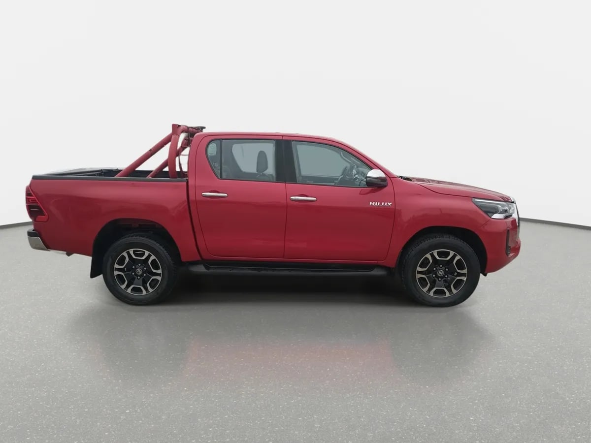 Toyota Hilux 2.8 Srv Diesel 4x4 Dob. Cab. At 4p año 2024