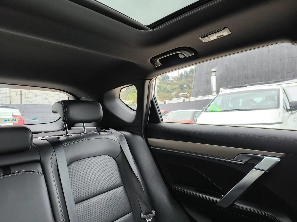 Geely Coolray 1.5 Gf Sport 4x2 At 5p año 2023