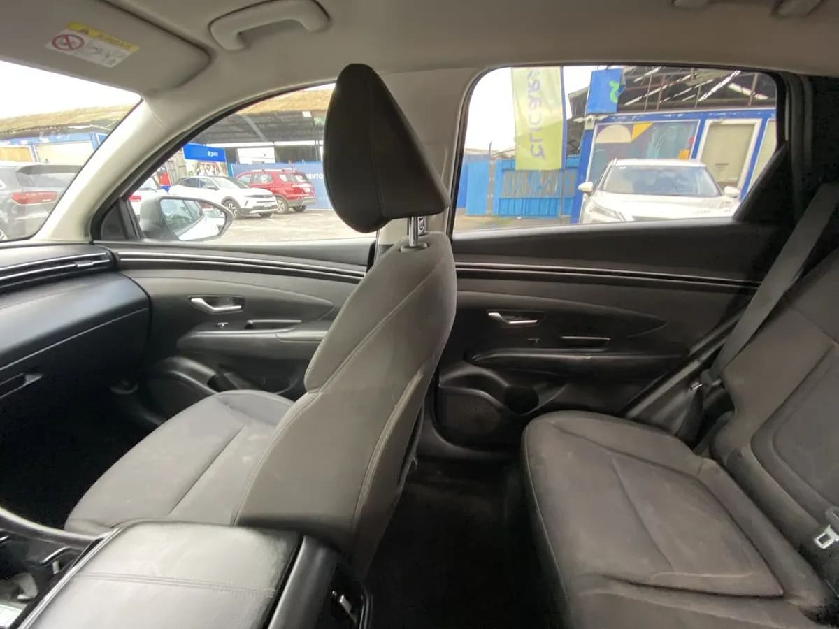 Hyundai Tucson 2.0 Nx4 Plus 4wd At 5p año 2022