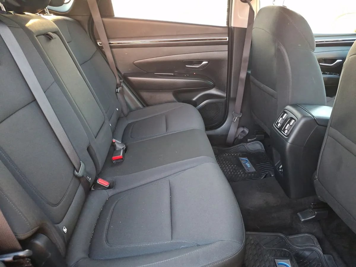Hyundai Tucson 2.0 Nx4 Plus 2wd Mt 5p año 2023