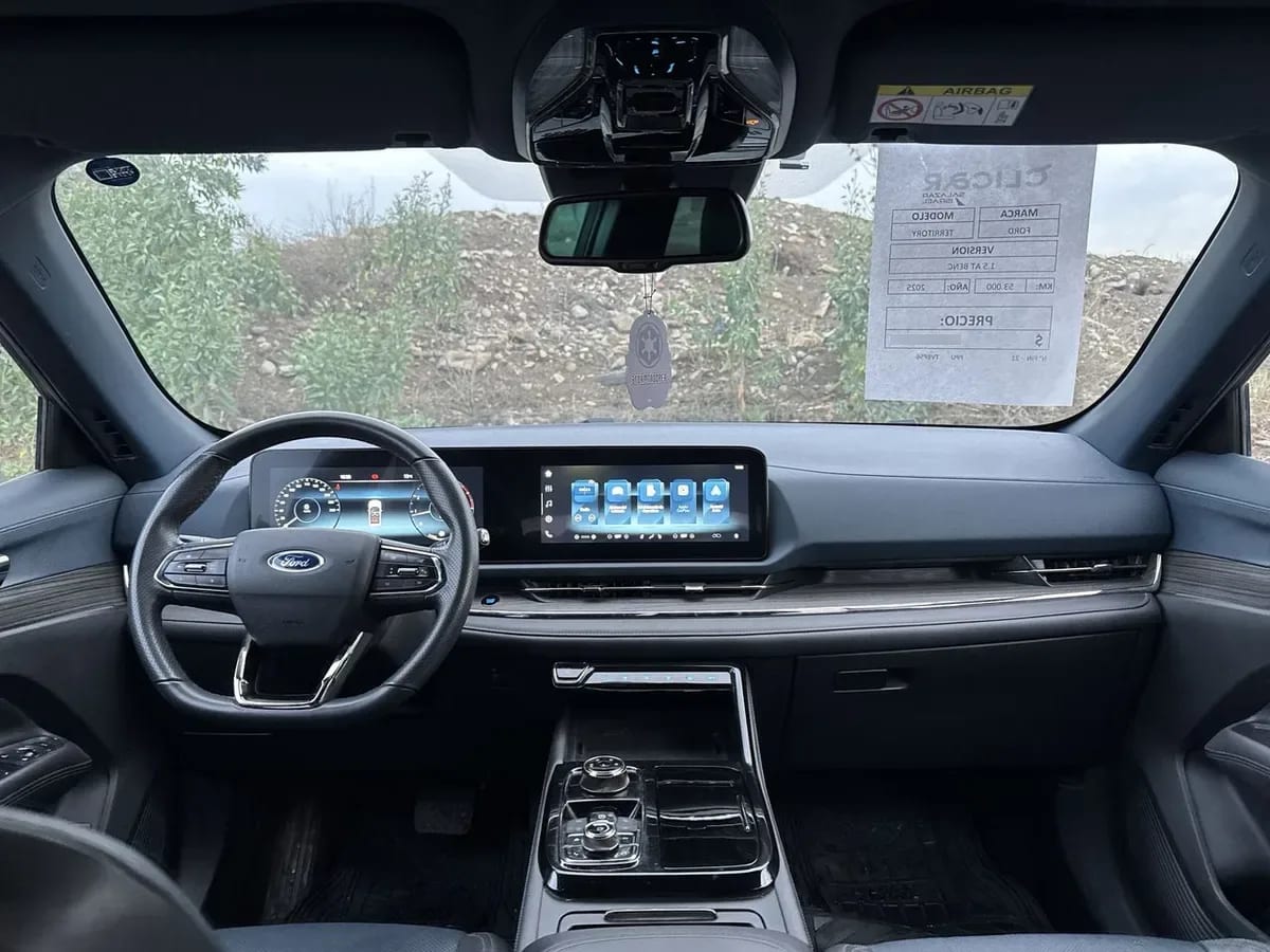 Ford Territory 1.5 Titanium 4x2 At 5p año 2025