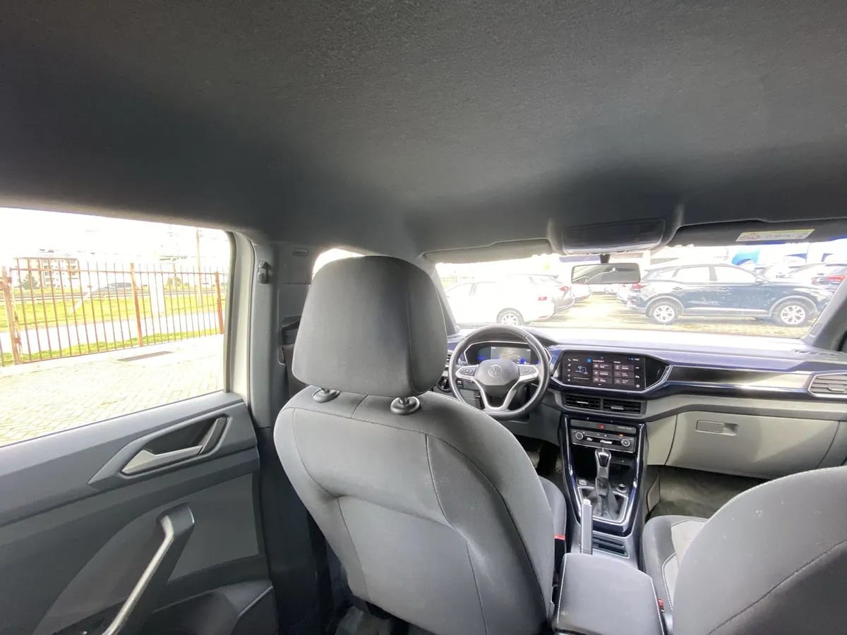 Volkswagen T-Cross 1.0 Tsi Comfortline 4x2 At6 5p año 2022