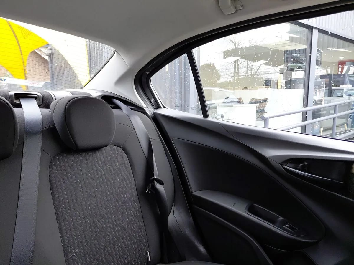 Fiat Cronos 1.8 Drive 4x2 At 4p año 2022