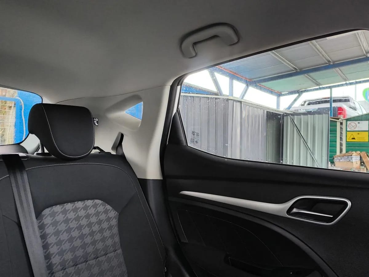 MG Mg Zs 1.5 Std 4x2 Mt 5p año 2023
