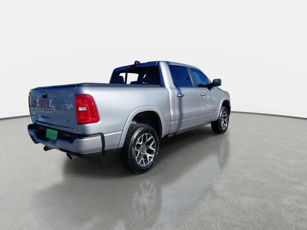 Ram 1500 3.0t Laramie 4x4 Crew Cab At 4p año 2025
