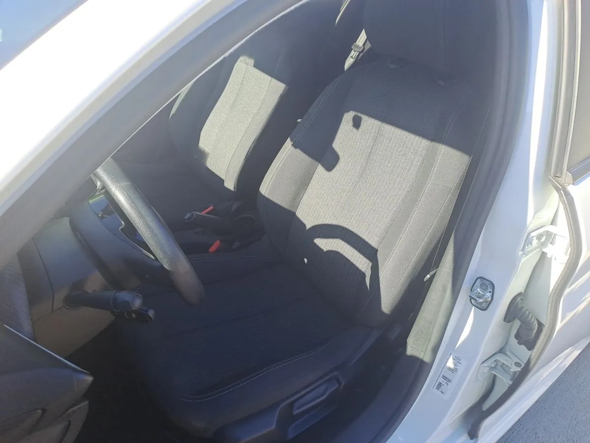 Peugeot 208 1.2 Puretech Active Pack 75 4x2 Mt 5p año 2023