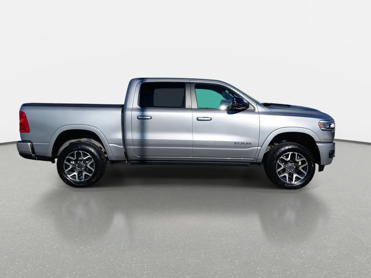 Ram 1500 3.0t Laramie 4x4 Crew Cab At 4p año 2025