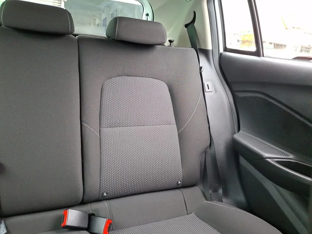 Chevrolet Onix 1.0t Lt P3 4x2 Hb Mt 5p año 2024