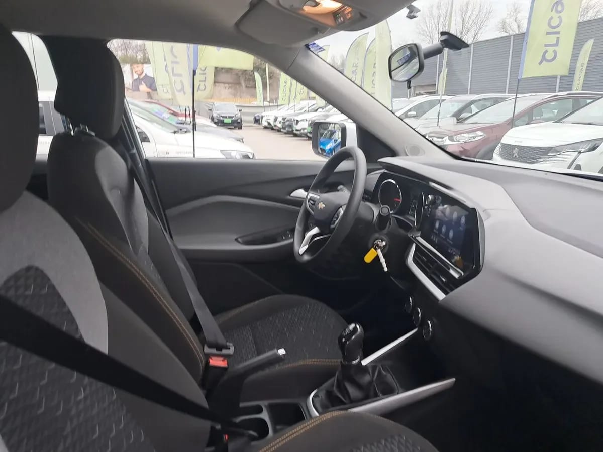 Chevrolet Montana 1.2t Lt R 4x2 Mt 4p año 2025