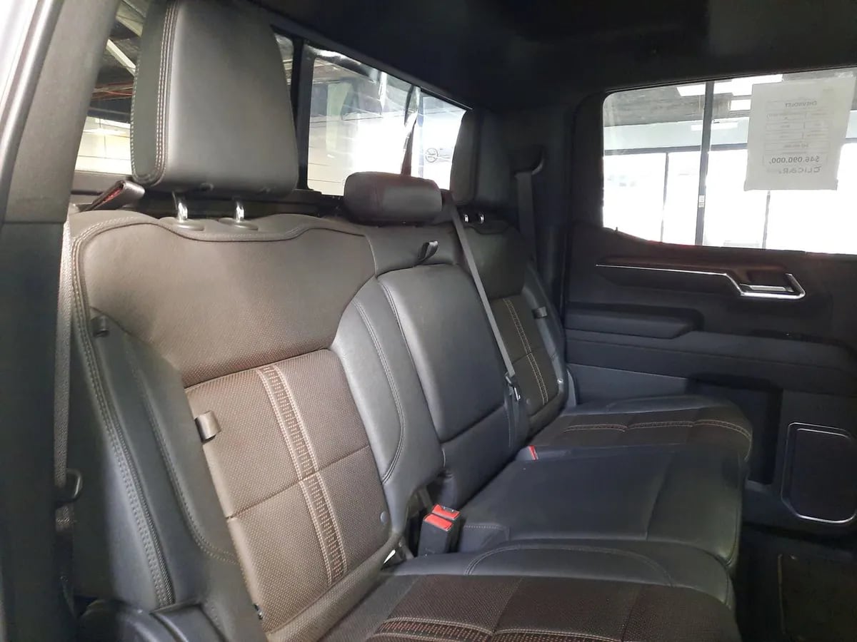 Chevrolet Silverado 3.0 High Country 4x4 At 4p año 2023