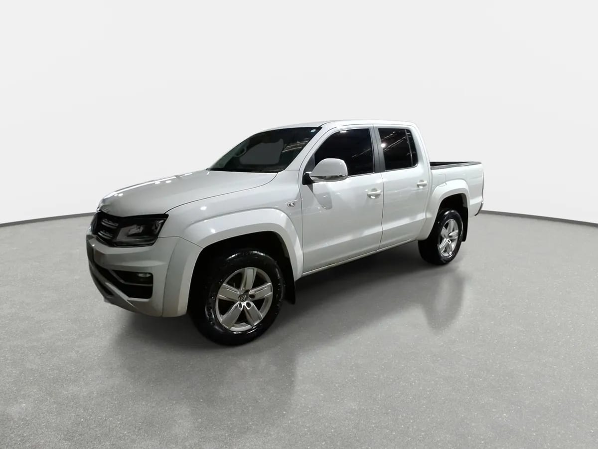 Volkswagen Amarok 2.0 Highline Diesel 4motion 4x4 Dob. Cab. At 4p año 2023