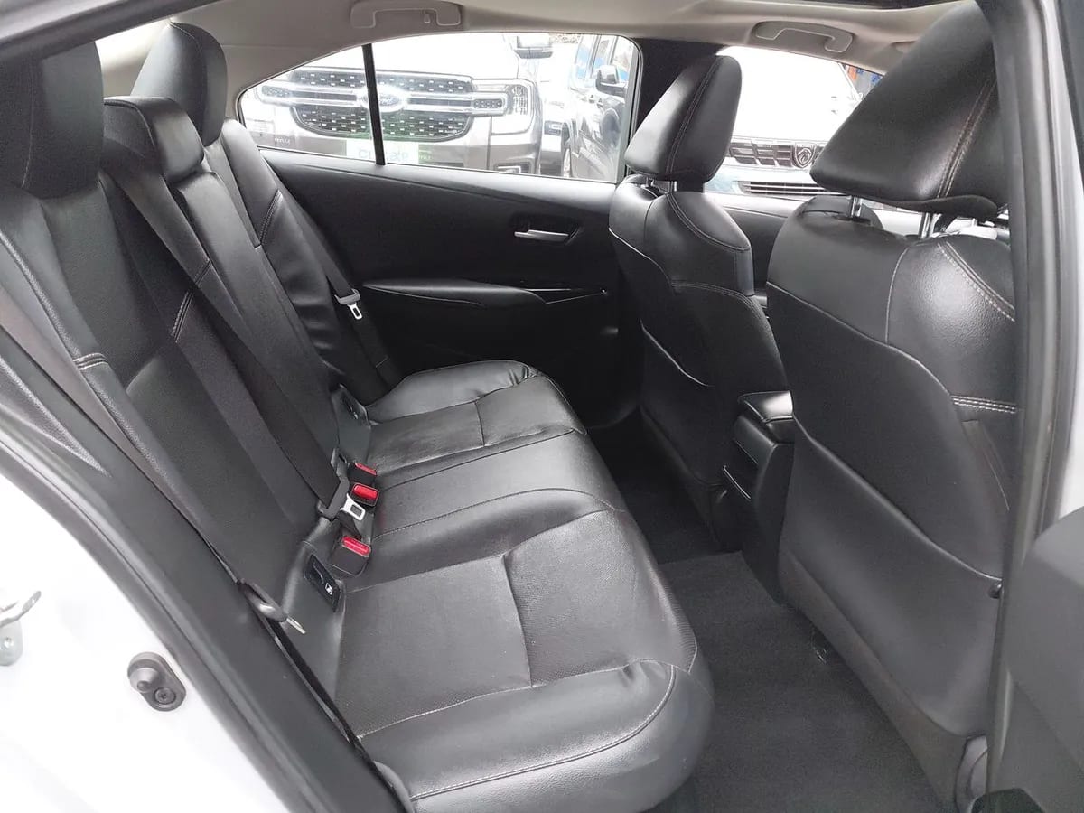Toyota Corolla 1.8 Seg 4x2 Cvt At 4p año 2023