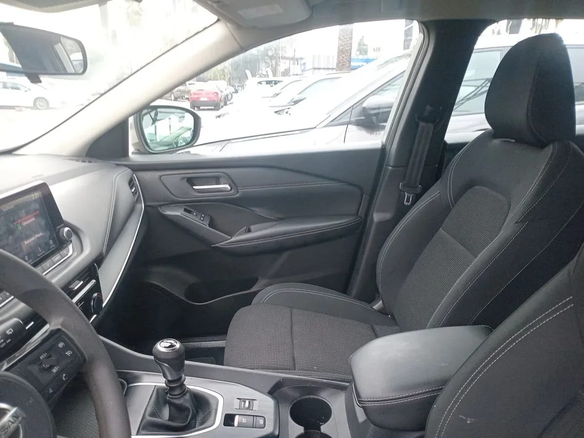 Nissan Qashqai 1.3t Advance 2wd Mt 5p año 2023