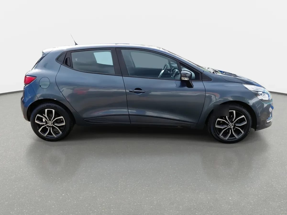 Renault Clio 0.9t Expression 4x2 Hb Mt 5p año 2020