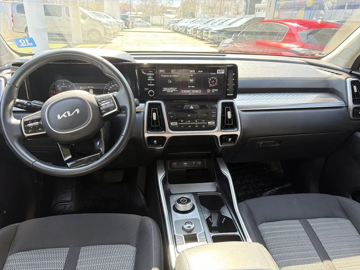 Kia Sorento 2.2 Ex Diesel 2wd Dct At8 5p año 2024