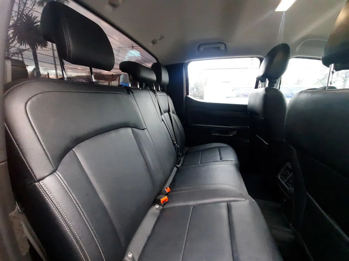 Ford Ranger 2.0 Xlt Diesel 4x2 Dob. Cab. At 4p año 2024