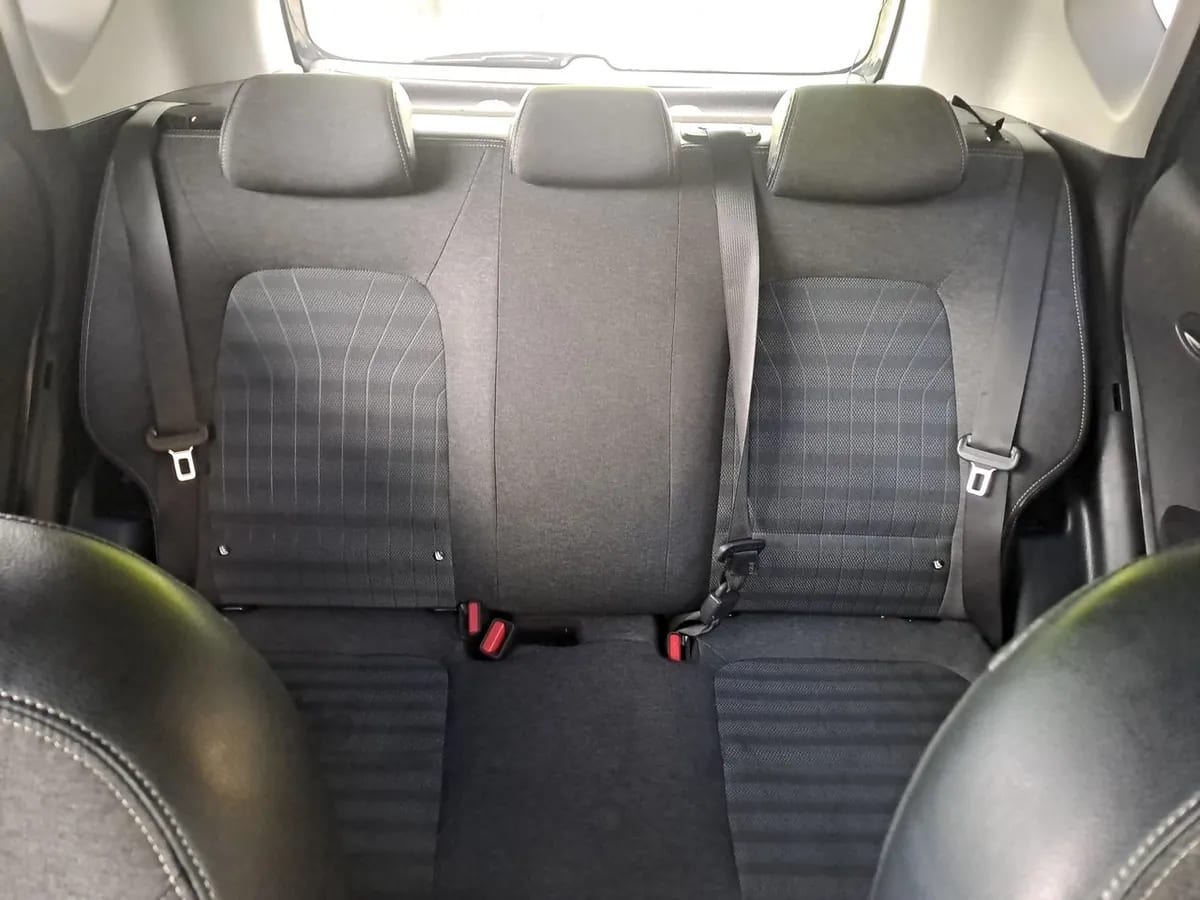 Kia Sonet 1.5 Ex Full 4x2 6mt 5p año 2023