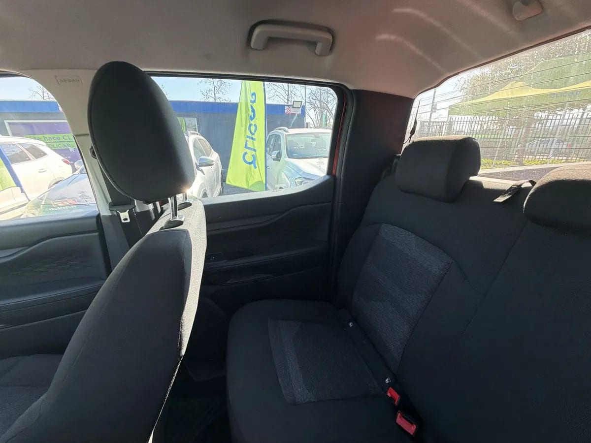 Ford Ranger 2.0 Xls Diesel 4x2 Dob. Cab. Mt 4p año 2024