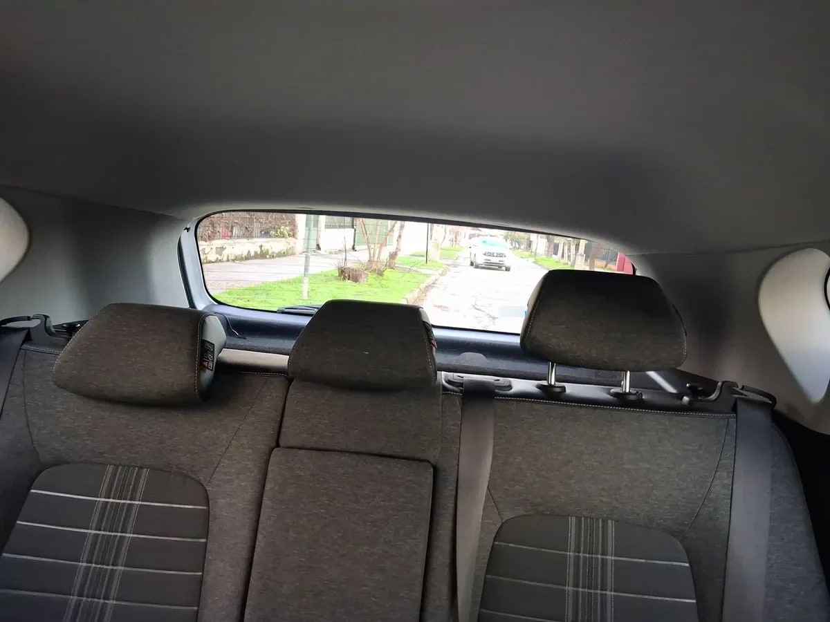 Kia Sonet 1.5 Ex 4x2 Ivt Ri At 5p año 2025