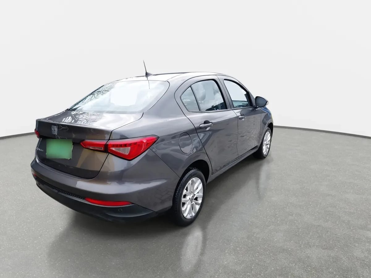 Fiat Cronos 1.8 Drive 4x2 At 4p año 2022